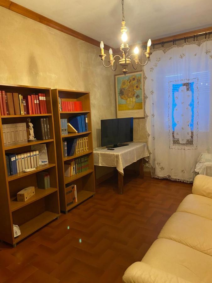 Casa Degli Zii Appartamento Letizia Luni Exterior foto