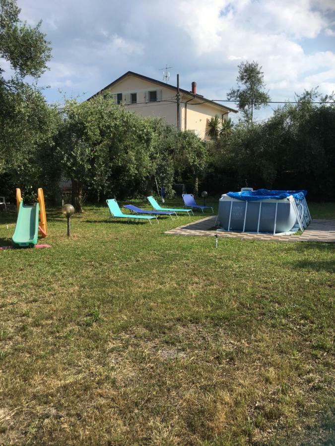 Casa Degli Zii Appartamento Letizia Luni Exterior foto